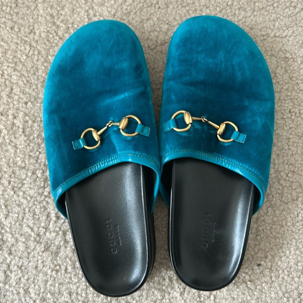 Gucci velvet blue teal slip on slides